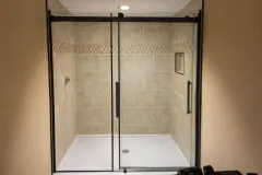 HnH-Headers-60-bathroom-section-image-4