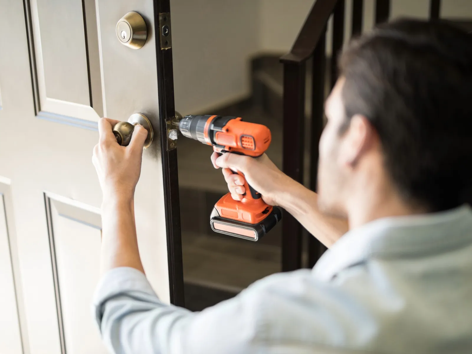 Hammer and Nails handyman tech performing home repairs in peters township